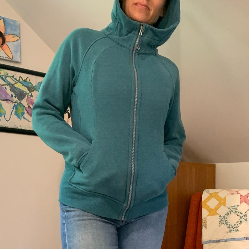 SOLD❗️❗️❗️Lululemon scuba hoodie. Size 10